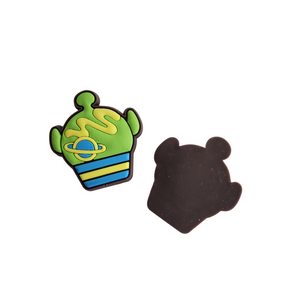 2pc Green Alien Cupcake Soft PVC Resin