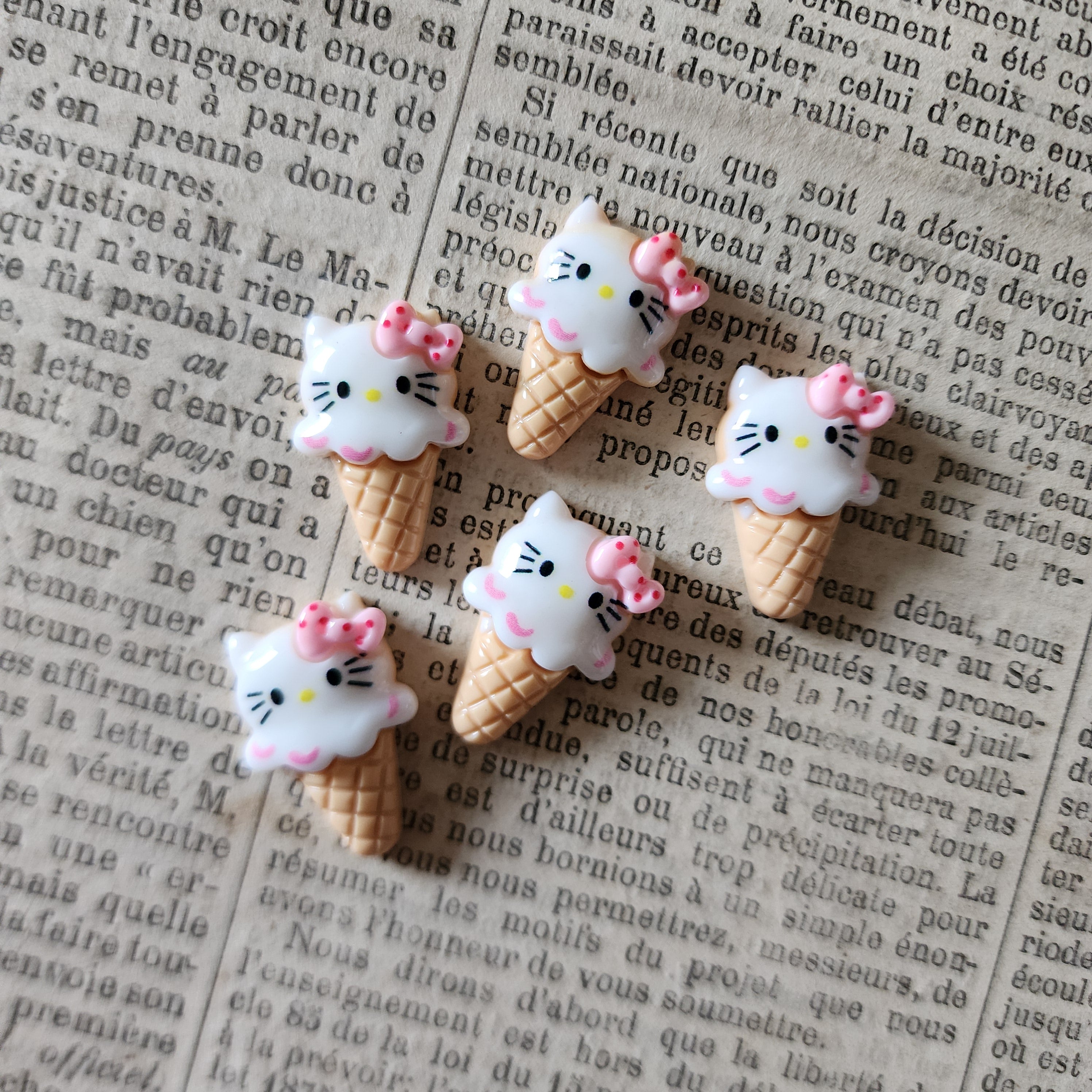 5pcs Kitty Ice Cream Resin Flatback Cabochons