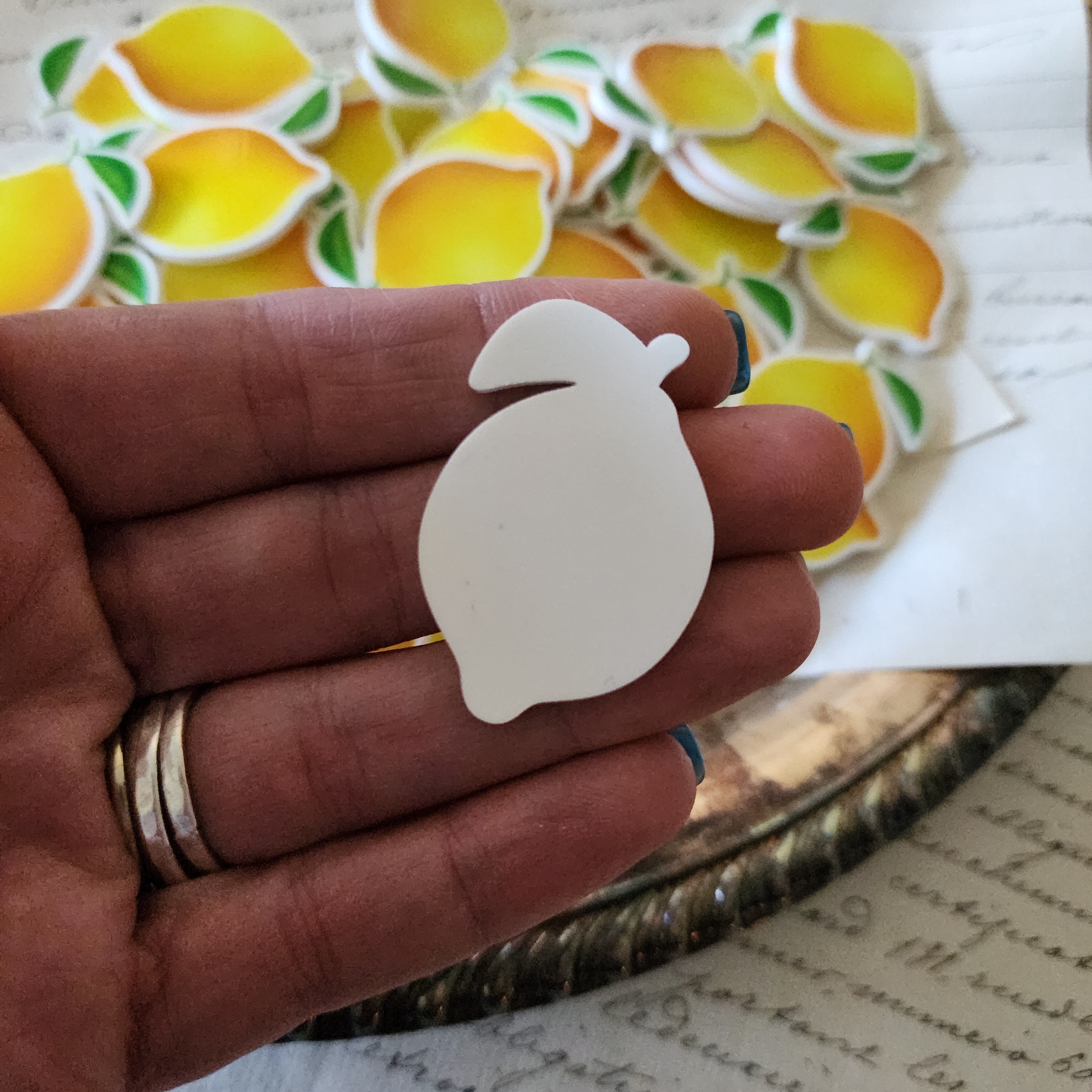 2pc Lemon Planar Resin
