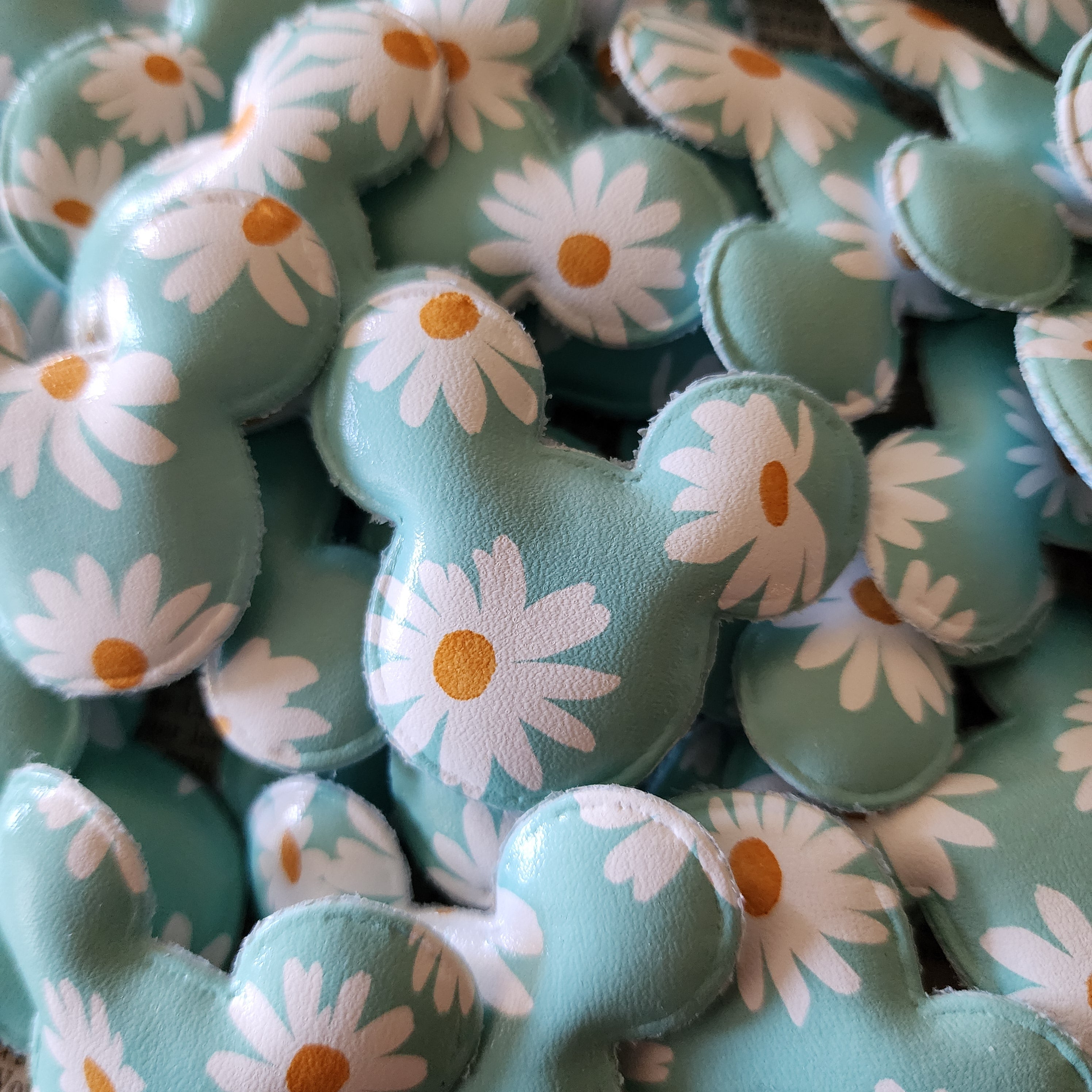 2pc Blue Daisy Mouse Head Applique