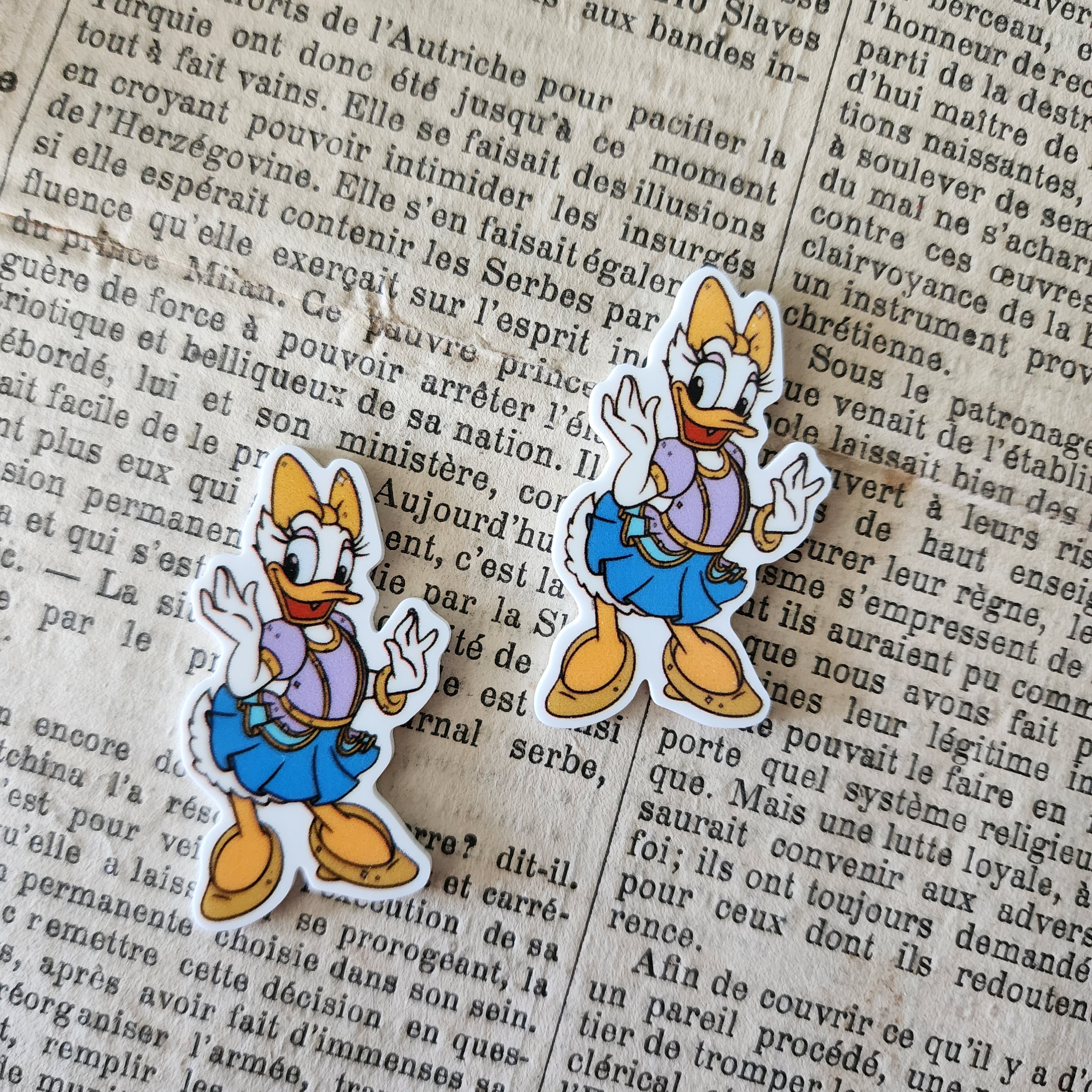 2pc Celebrations Miss Duck Planar Resin