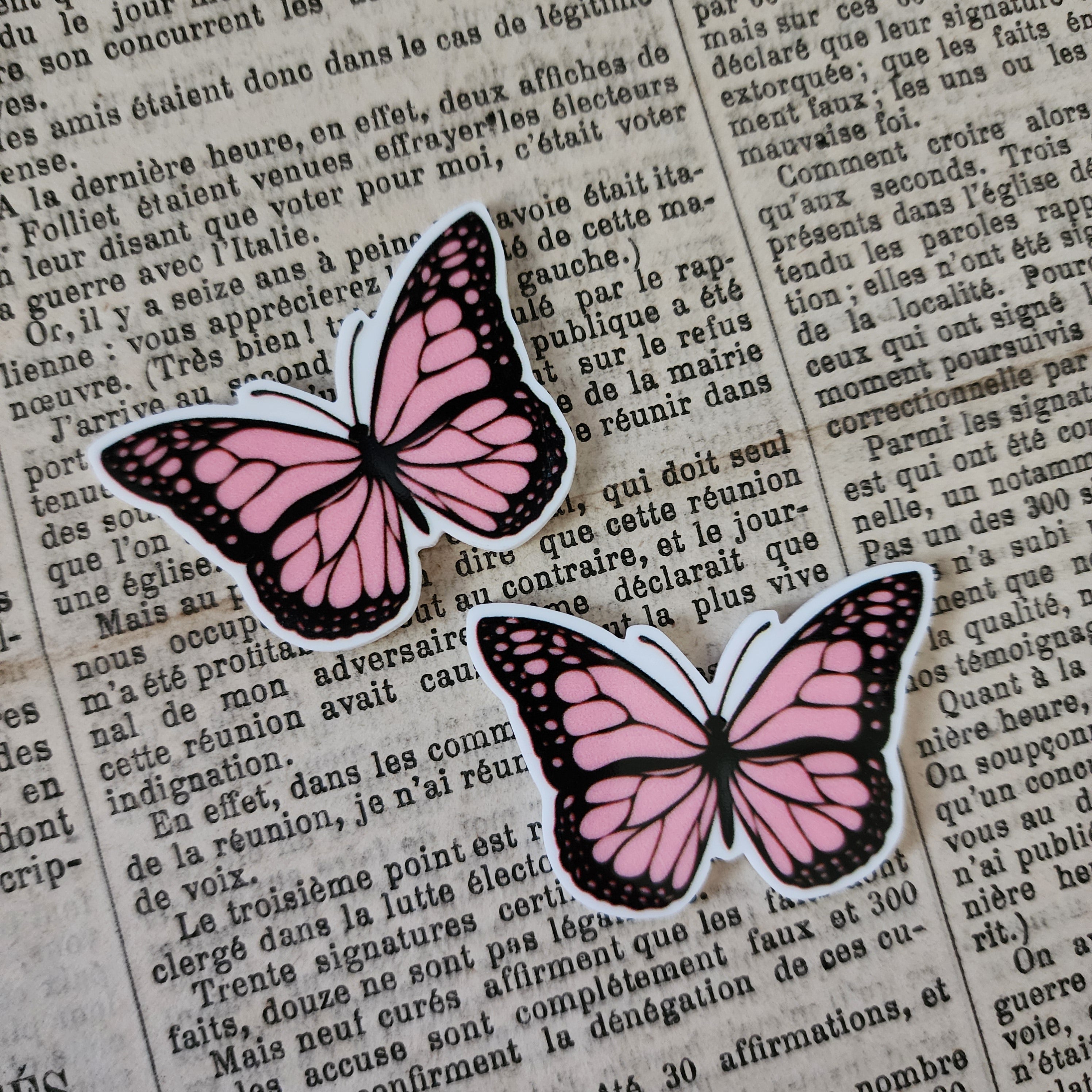 2pc Pale Pink Butterfly Planar Resin