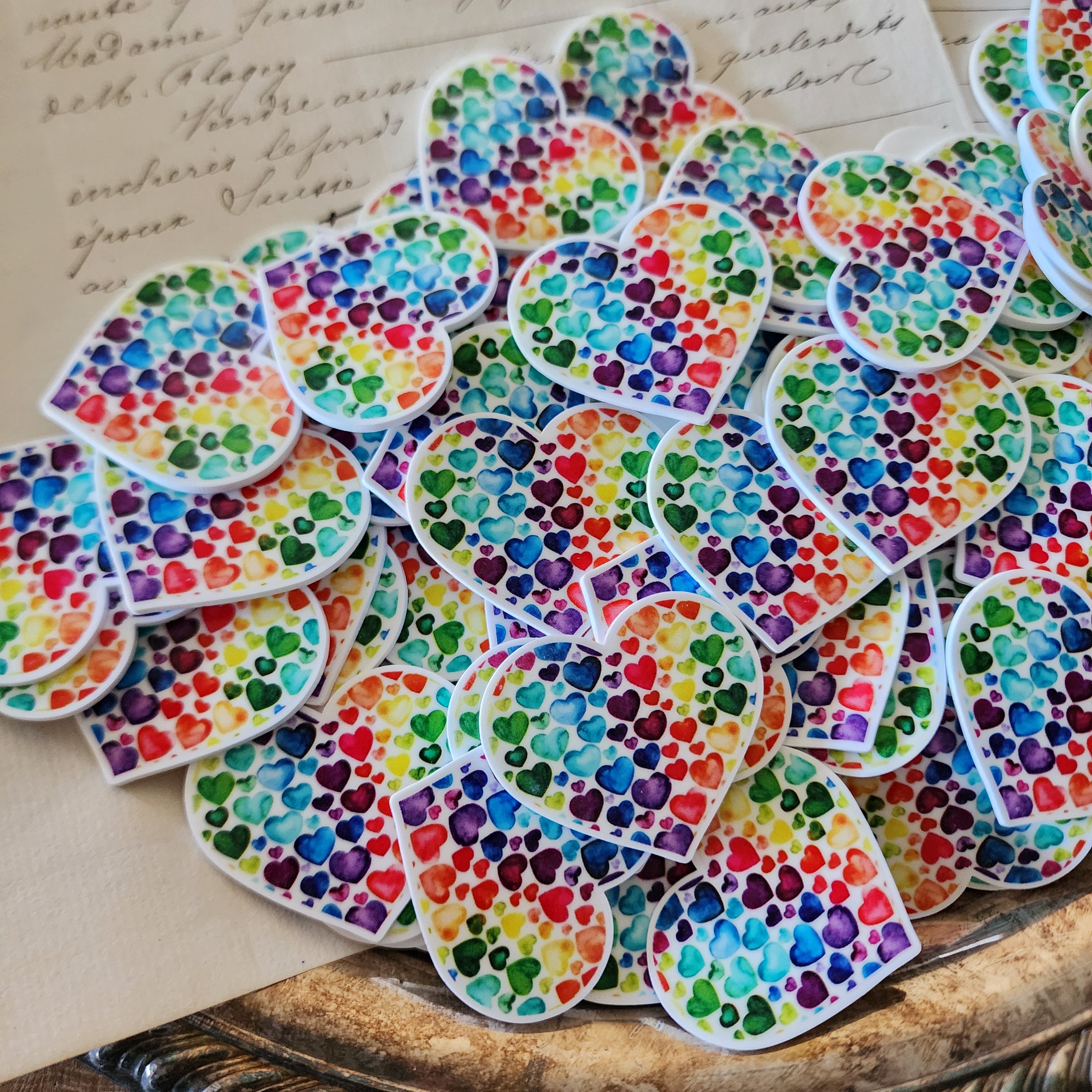 2pc Rainbow Heart Planar Resin