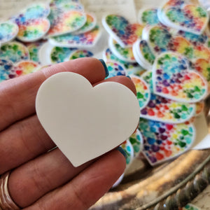 2pc Rainbow Heart Planar Resin