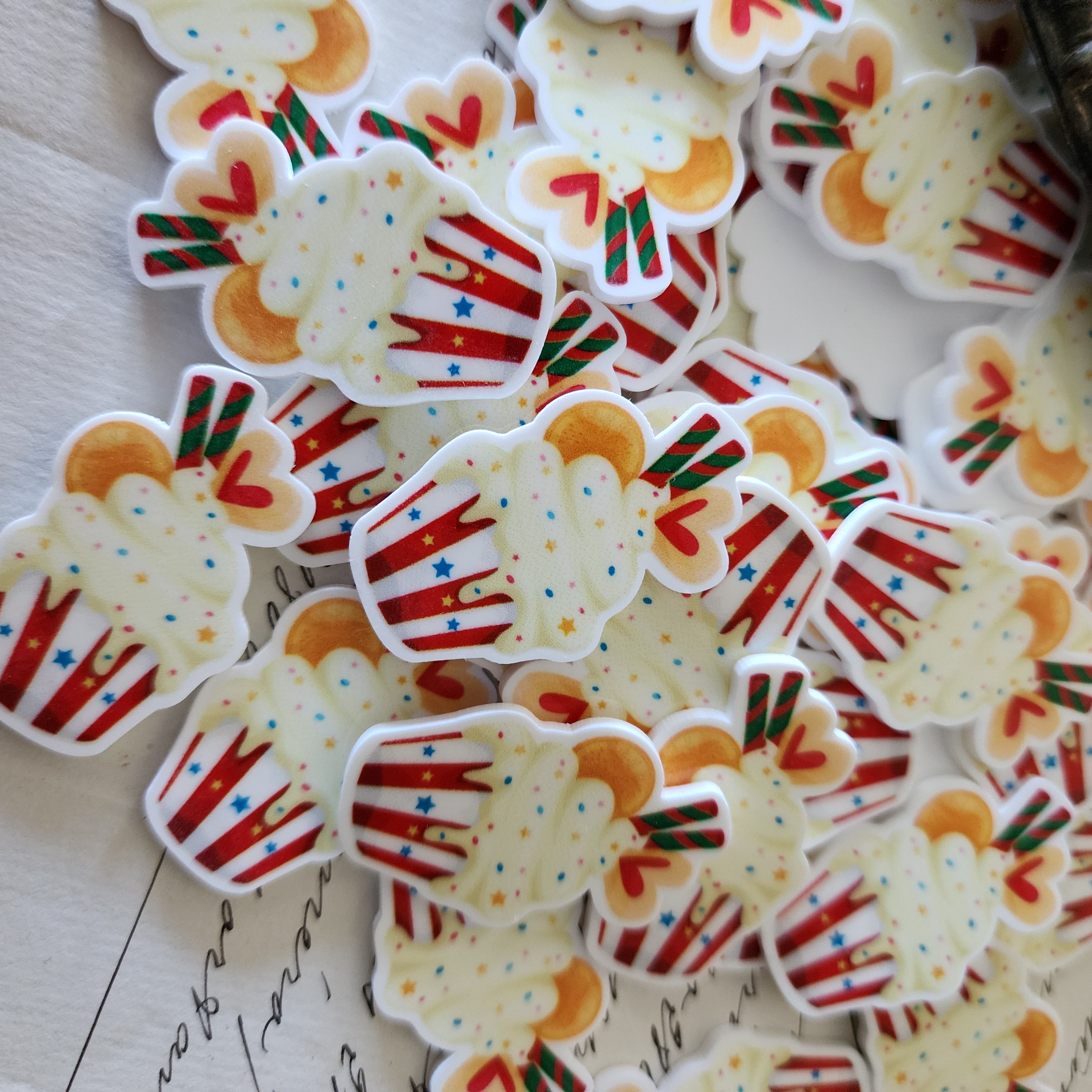 2pc Cupcake Planar Resin