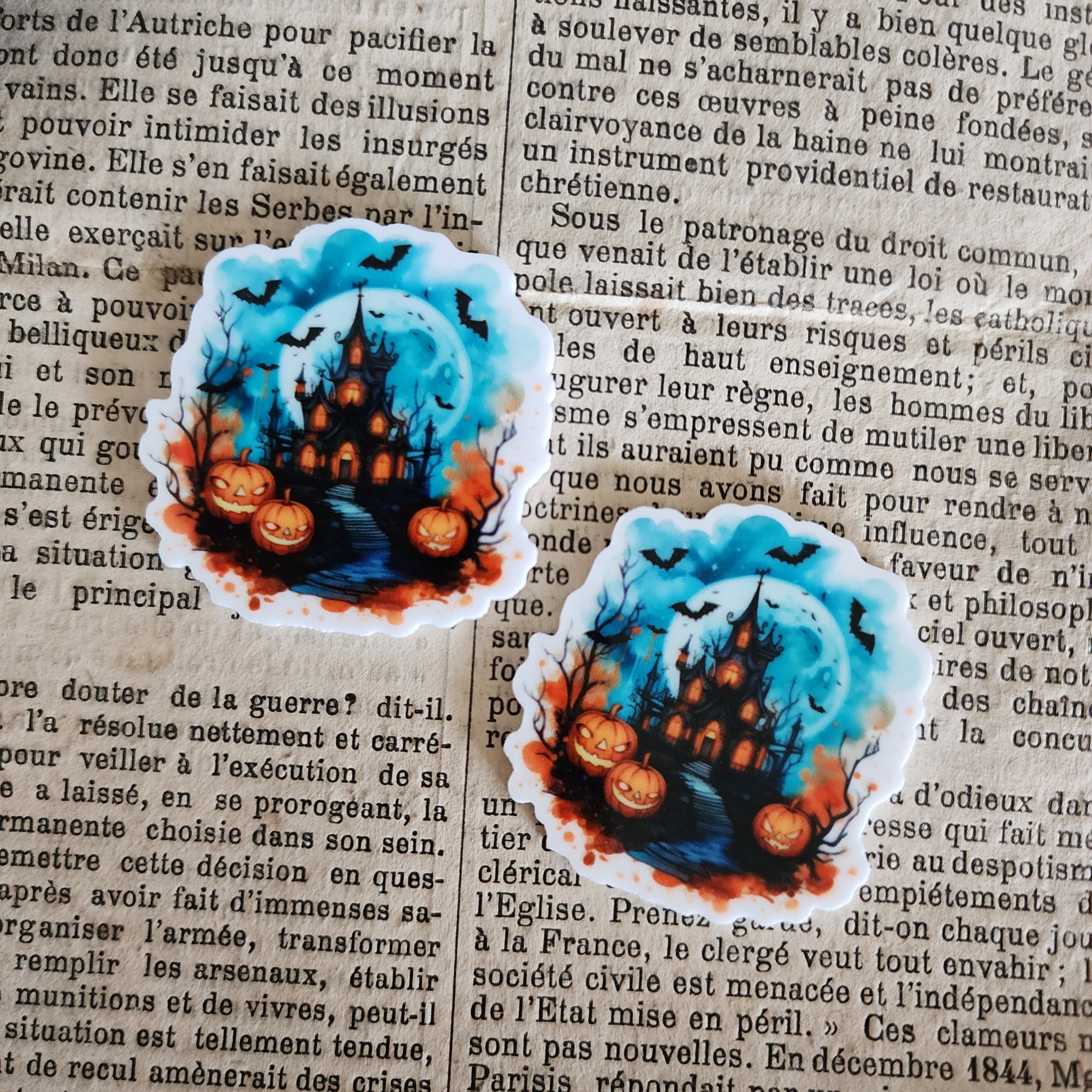 2pc Vintage Haunted House B Planar Resin