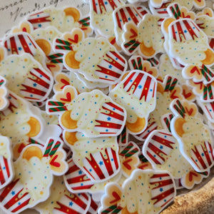 2pc Cupcake Planar Resin